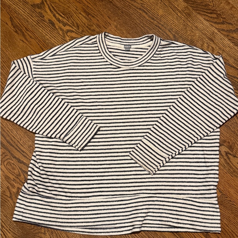 Aerie Black and White Striped Top